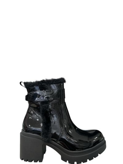 Casual women's boot with heels in black color TT. BAGATTI (SKU)1010.