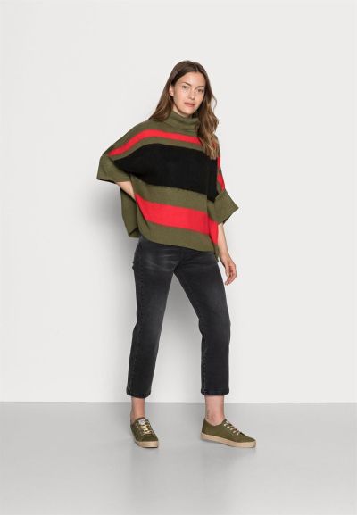 Women's Oversized Three Quarter Sleeve Sweater DERHY (SKU)A140011