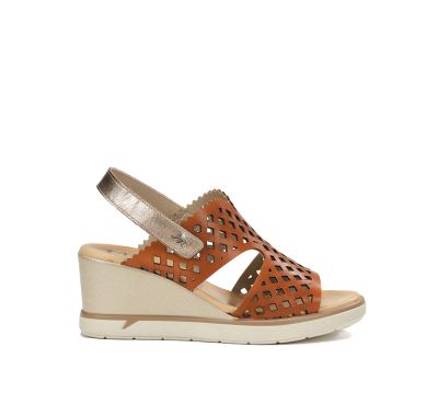 Elegant Women's Sandal Platform FLUCHOS (SKU) 1972