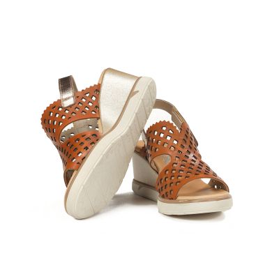 Elegant Women's Sandal Platform FLUCHOS (SKU) 1972
